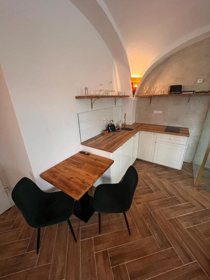 Penzion Fara Pod Milesovkou Velemin Экстерьер фото